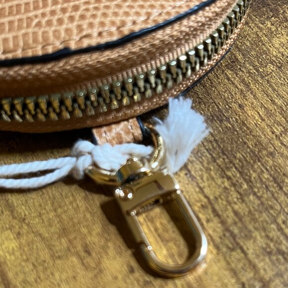 Carpisa - Coin purse with key chain - Picture 6 of 10